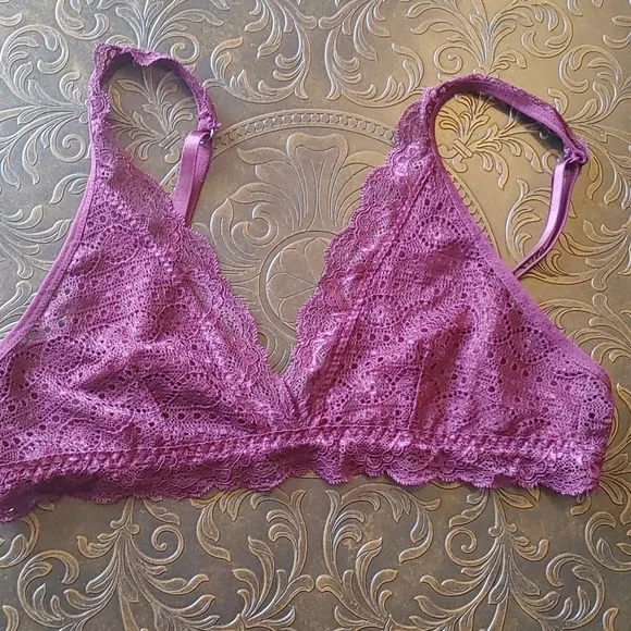 👌SWS Essentials Bra - Picture 1 of 4